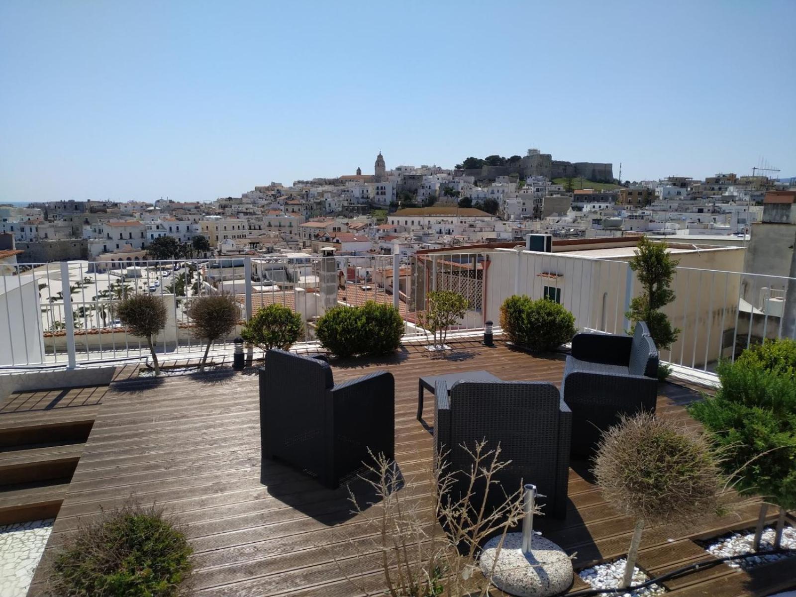 Ferienwohnung La Casa Al Borgo Vieste Exterior foto